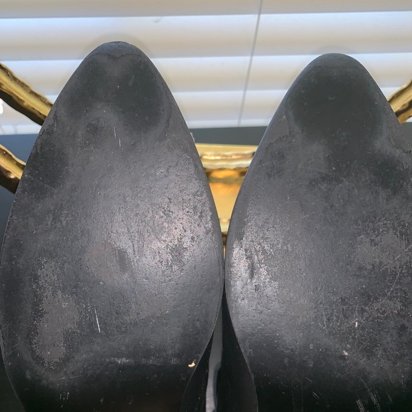 Zara spike/studded ankle bootie. Black 41 leather - Picture 7 of 8